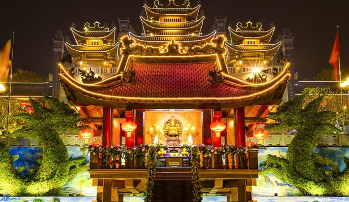 تور ویتنام _ تجربهای فراتر از بازدید ساده در معبد پاگودای تک ستونی تور ویتنام _ تجربهای فراتر از بازدید ساده در معبد پاگودای تک ستونی